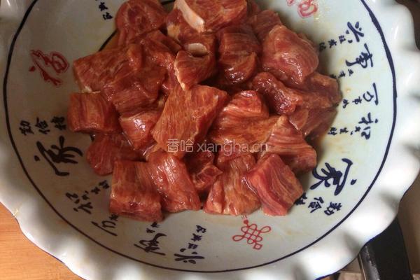西红柿牛肉的做法图解2