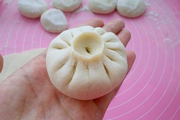 茄子肉包子的做法图解18