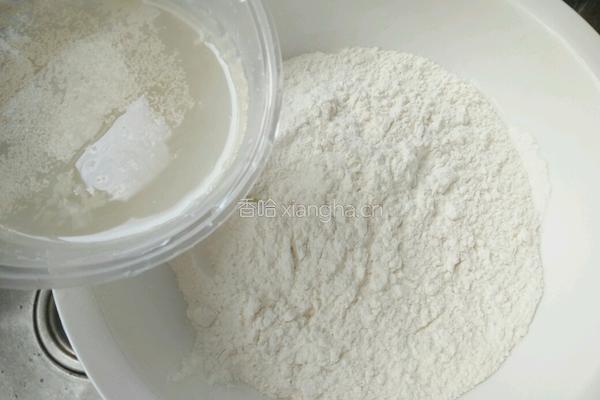 豆腐皮包子的做法图解1