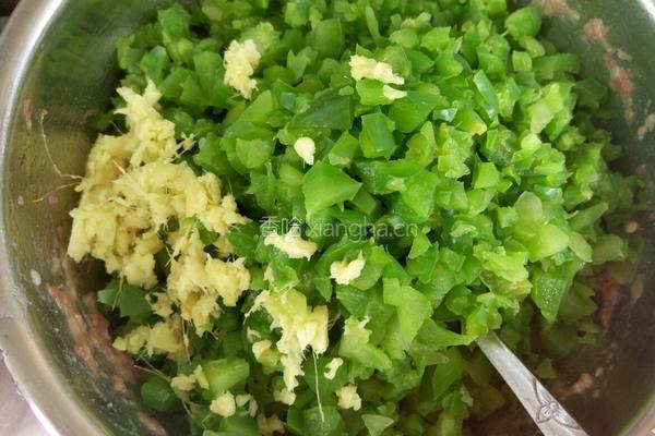 青椒馅饺子的做法图解13