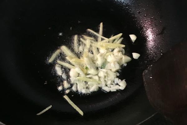炒钉螺的做法图解4