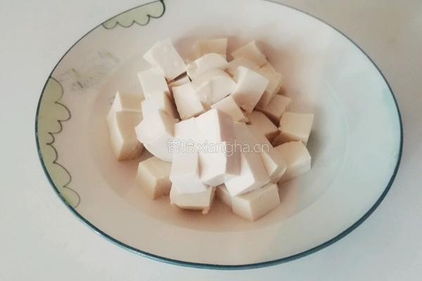 大肠烧豆腐的做法图解2