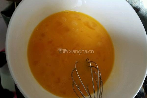 胡萝卜木耳炒鸡蛋的做法图解4