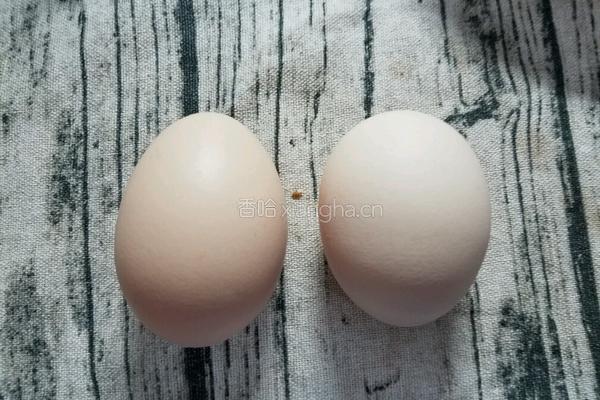茭白炒鸡蛋的做法图解1