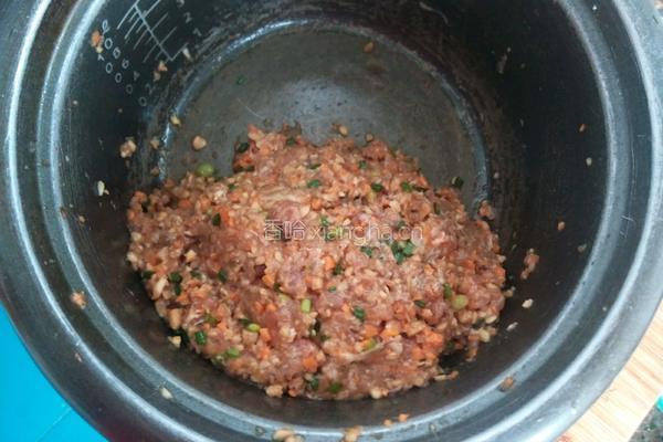 香菇肉馅饺子的做法图解6
