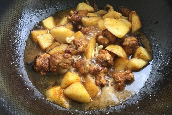 鸡腿炒土豆的做法图解8
