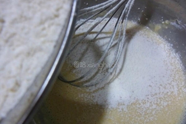 油炸甜甜圈的做法图解1