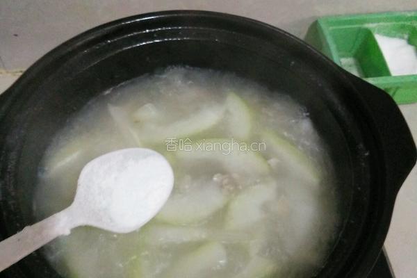 冬瓜排骨薏米汤的做法图解7