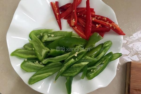 海鲜炒乌冬面的做法图解3