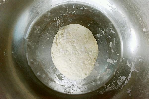 发面葱油饼的做法图解3