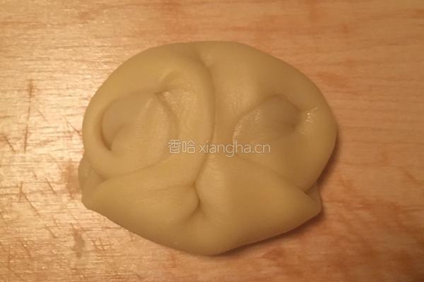 酥皮鲜肉榨菜月饼的做法图解11
