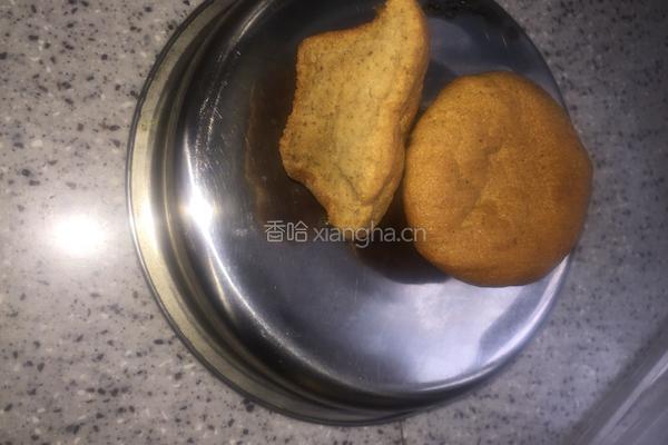 松软枣糕