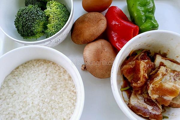 排骨煲仔饭的做法图解3