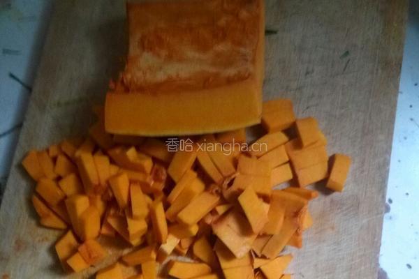 南瓜粥的做法图解1