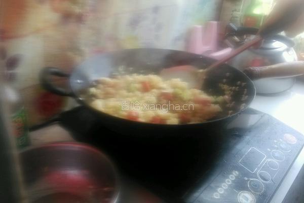 蛋炒饭的做法图解4