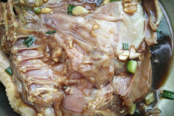 电饭煲焗烧鸡的做法图解3