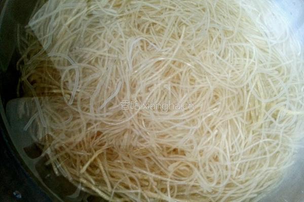 猪肉粉条包子的做法图解8