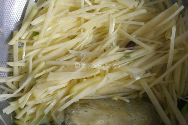 醋溜土豆丝炒鸡蛋的做法图解7