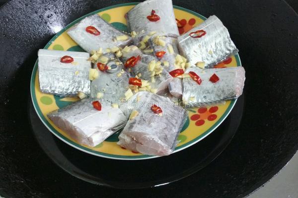 清蒸刀鱼的做法图解2