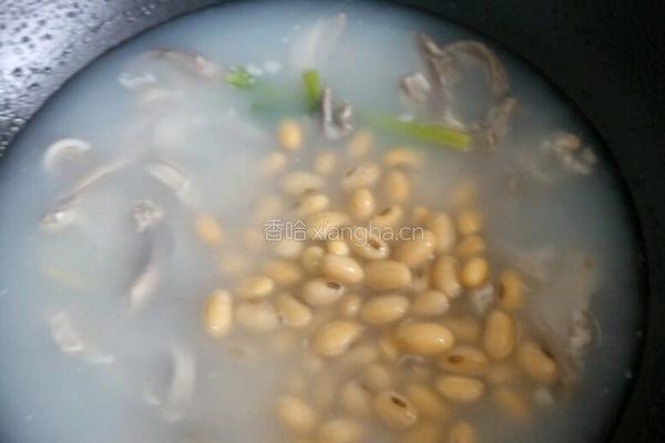 黄豆猪肚汤的做法图解7