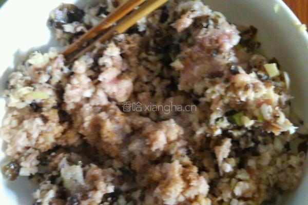 木耳莲藕肉馅花样饺子的做法图解5
