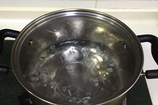 红豆芋圆烧仙草的做法图解1