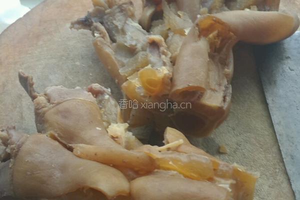 葱烧牛蹄筋的做法图解2
