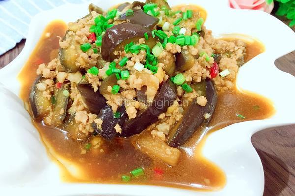 红烧肉末茄子的做法图解8