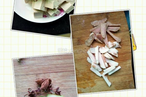 小油菜炖豆腐的做法图解1