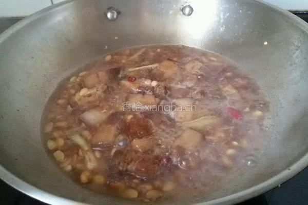 黄豆红烧肉的做法图解7