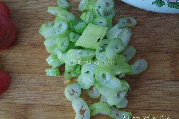 爱心圣女果煎饼的做法图解3