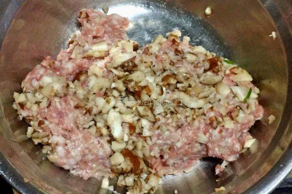 煎小肉饼的做法图解3
