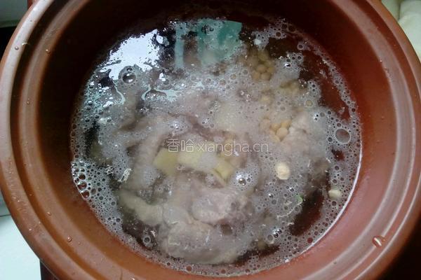 山药苦瓜排骨汤的做法图解4