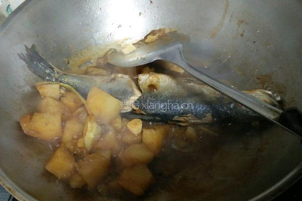 沙丁鱼炖土豆的做法图解11