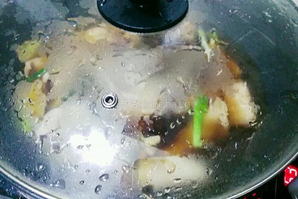 鱿鱼干烧五花肉的做法图解9