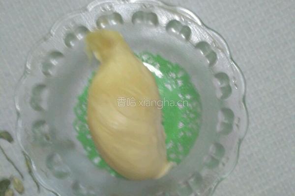 榴莲奶的做法图解1