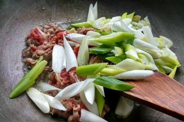 大葱炒羊肉的做法图解4