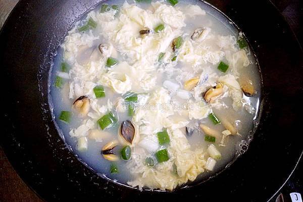 海虹鸡蛋汤的做法图解12