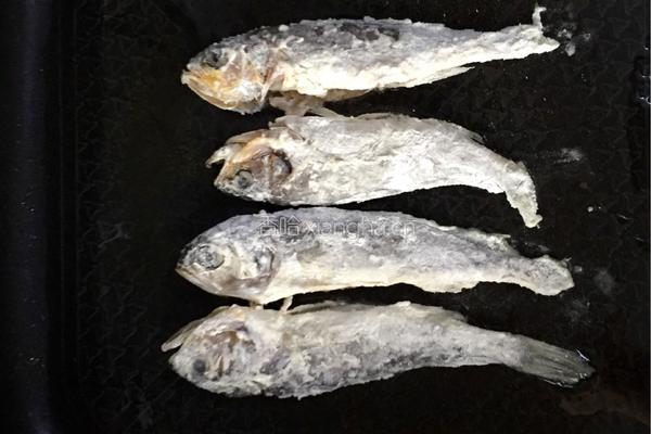 小黄鱼豆腐的做法图解4