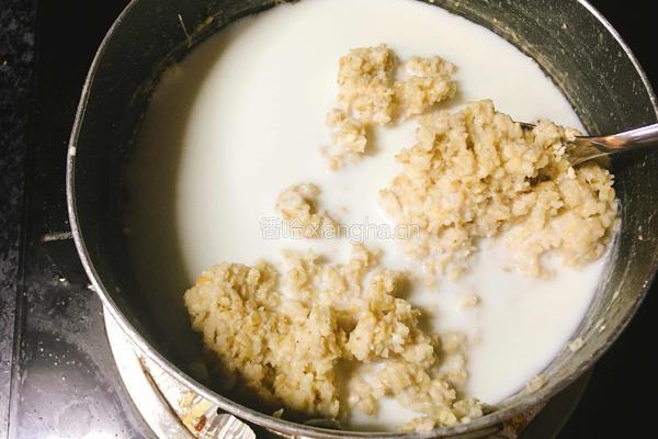 燕麦牛奶的做法图解4