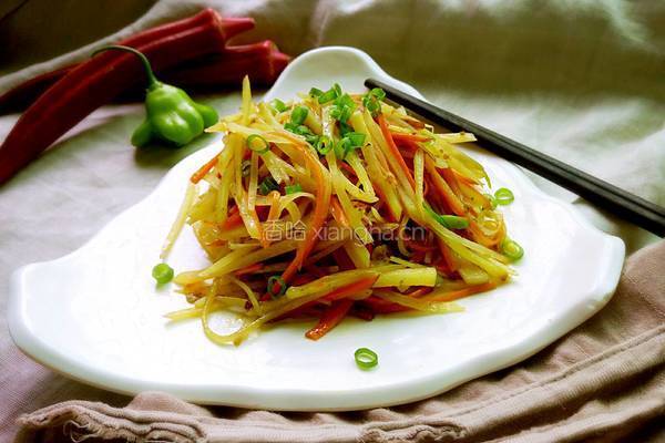 胡萝卜丝炒土豆丝的做法图解13