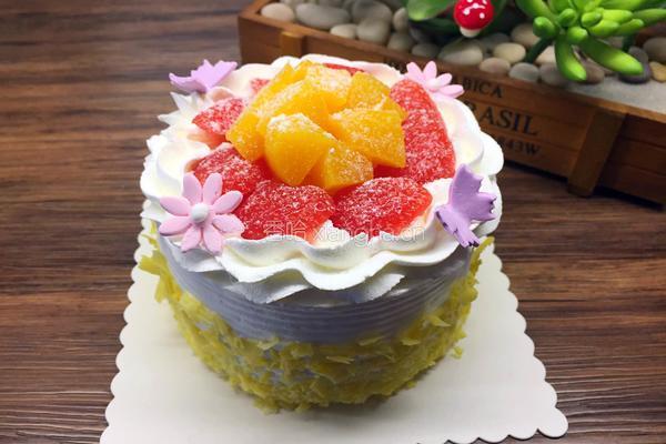 草莓鲜奶油蛋糕