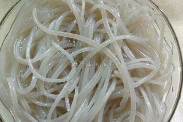 白菜粉丝的做法图解3