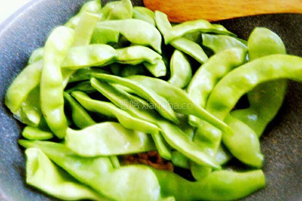 土豆炖豆角的做法图解8