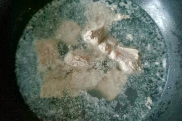 豆角烧排骨的做法图解2