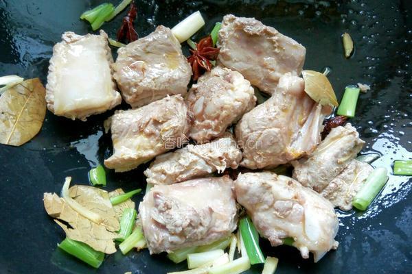 豆角烧排骨的做法图解5