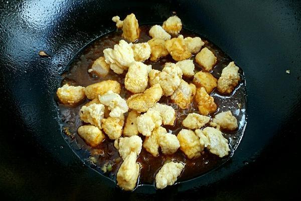 糖醋鸡块的做法图解11
