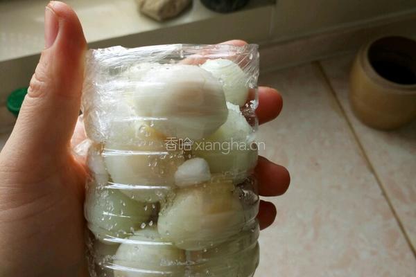 冻鹌鹑蛋的做法图解3