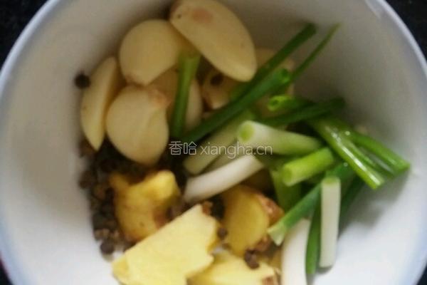 土豆白烧肉的做法图解2