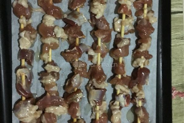 烧烤羊肉串的做法图解2